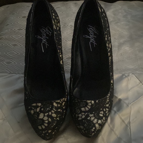 Heels 👠 - Picture 4 of 6